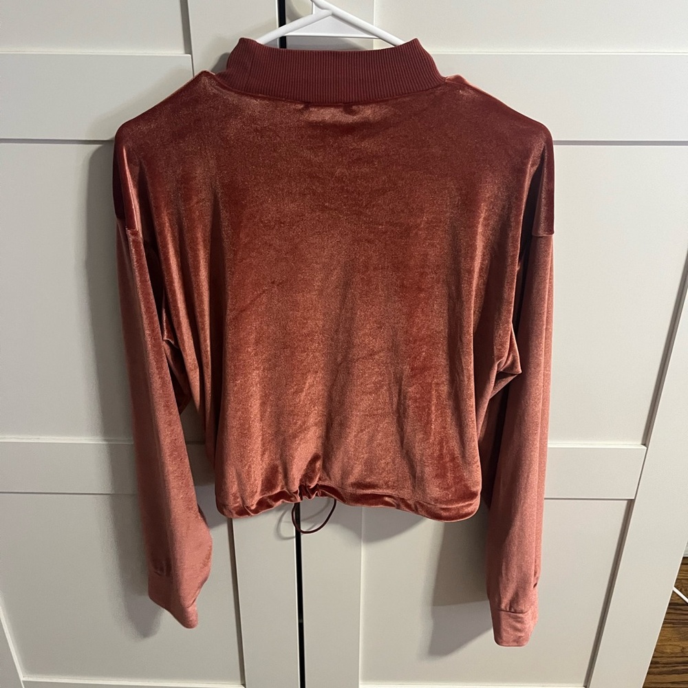 Topshop velvet drawstring long sleeve crop top amazing condition worn once